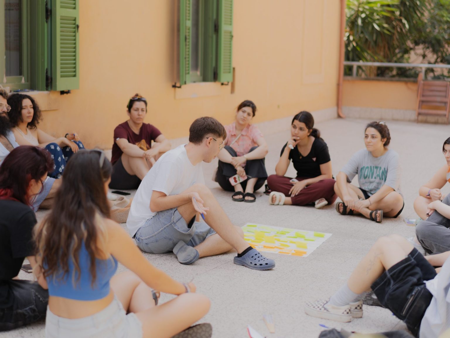 Diventa Group Leader per lo Scambio Giovanile Erasmus+ “MAD Voices” a Roma